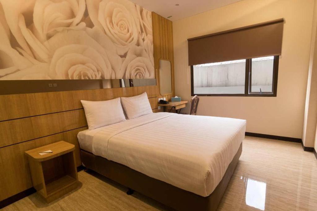 Mine Home Hotel By Sovia Bandung Exterior foto